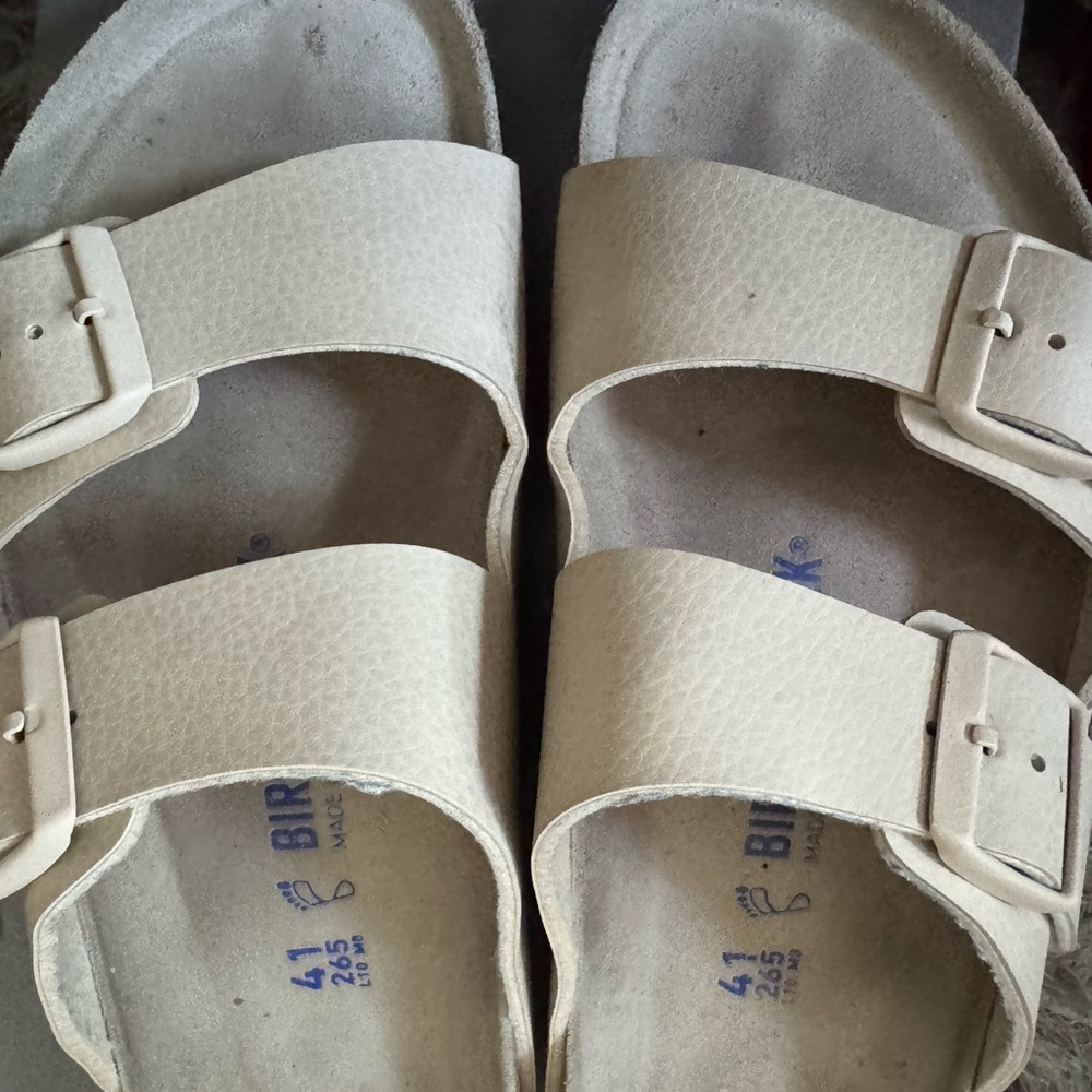 Birkenstock Cream Sandals with Contoured Footbed